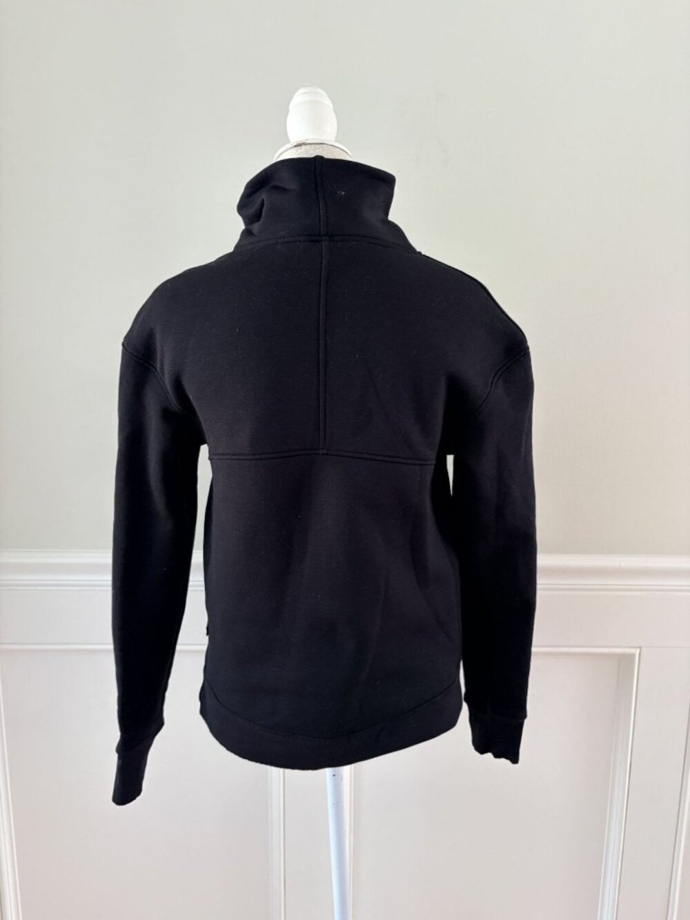 Lululemon Athletica Kick the Cold Funnel Neck Black 4 - Picture 10 of 12